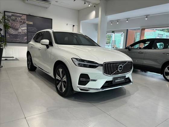 VOLVO XC60 2.0 T8 RECHARGE PLUS AWD GEARTRONIC VOLVO XC60 2.0 T8 RECHARGE PLUS AWD GEARTRONIC